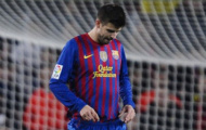 Barca “kêu oan” bất thành, Pique lĩnh án phạt