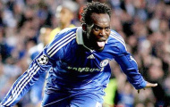 Juventus nhắm Essien và Song