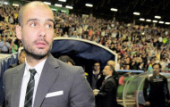 Guardiola thường xuyên liên lạc với Chelsea