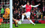 Arsenal bất lực ngăn cản Man City chiêu mộ Van Persie