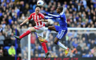 Di Matteo cùng Chelsea vượt qua Stoke City 1-0 bằng bàn thắng của Drogba