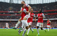 Arsenal không chỉ có Van Persie