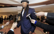Lennox Lewis muốn “dạy dỗ” anh em Klitschko