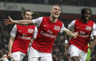 Arsenal leo lên vị trí thứ ba: Qua cơn bĩ cực...