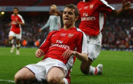 Jack Wilshere tái xuất trong trận gặp Chelsea