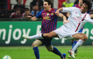 Milan làm câm lặng Barca: Trên vai những cận vệ già