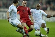 Video Champions League: Ivica Olic lập cú đúp, Bayern Munich giành vé vào bán kết một cách thuyết phục