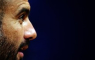 Video: Pep Guardiola phải ngồi xe lăn...