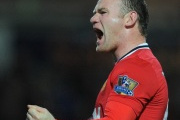 Video: Bàn thắng mở tỉ số đầy tranh cãi của Wayne Rooney vs QPR