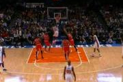 Video NBA: Pha lao vào úp rổ rất nhanh của Iman Shumpert