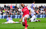 Arsenal nguy cơ mất trắng Theo Walcott
