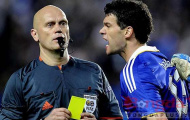 Chelsea-Barca và Vết đòn thù trọng tài: Chờ đợi thần công lý lên tiếng