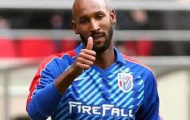 Video: Nicolas Anelka đầy niềm nở khi phải lãnh thẻ vàng vì tội ăn vạ
