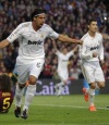 Real Madrid thắng trận “kinh điển”: Cột mốc của Alonso, cột mốc của Khedira
