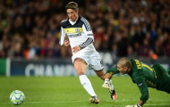 Torres 'xoáy' Barca: Đá hay chưa chắc bằng may