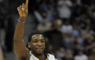 Ivan Johnson và Kenneth Faried: Những tân binh xuất sắc nhất tháng 4