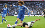 David Luiz tái xuất để cứu rỗi hàng thủ Chelsea