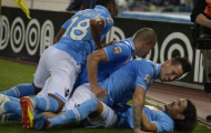 Đánh bại Palermo, Napoli 'đổ bê tông' vào Top 3