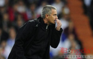 Mourinho & kỷ lục Vô Địch 4 Quốc gia: Còn chưa đủ... đặc biệt?