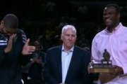 Video NBA: Gregg Popovich, HLV xuất sắc nhất năm