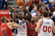 Video Play-off NBA: Philadelphia 76ers tiếp tục quật ngã hạt giống số 1 Chicago Bulls