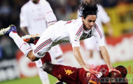 Ac Milan: Yếu thể lực, thiếu tính kế thừa
