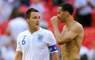 Trượt chân trên sân cỏ, mất EURO: Terry lỡ hẹn với Tam sư?