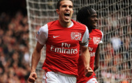 Từ chối Juventus, van Persie cam kết gắn bó với “Pháo thủ”