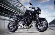 BMW F800R 2012 khoác 'bộ cánh' hầm hố hơn