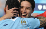 Man City VĐ Premier League, Nasri 'nổ' tưng bừng
