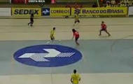 Video: Tuyệt kĩ ghi bàn trong môn Futsal: Diego Zuniga (Costa Rica) vs Brazil