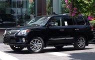 Lexus LX570 đời 2013 đầu tiên về Việt Nam