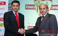 Hụt dự Cúp châu Âu, Michel vẫn được Sevilla giữ lại