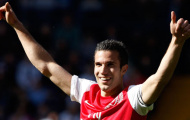 Van Persie tiếp tục mập mờ với Arsenal