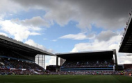 Sân nhà của Aston Villa thay Wembley tổ chức trận Siêu cúp nước Anh