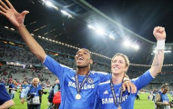 Drogba tiến cử Torres vào vị trí mà anh để lại