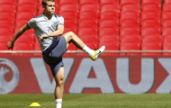 Wilshere phẫu thuật thành công chấn thương đầu gối