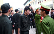 Chùm ảnh: Thanh Hóa “dập lửa” khán đài, làm mát 'đầu nóng'