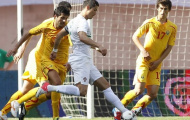 Ronaldo lại 'im lặng': Đứng dưới Việt Nam vẫn cản được anh!