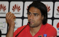 Falcao cất lời cảm ơn... Messi và Ronaldo