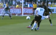 Video: Pha qua người đẹp mắt nhất tuần: Lincoln (Coritiba) v Botafogo