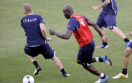 Kẻ gây rối Balotelli: “Tôi là thiên tài”