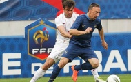Pháp thị uy trước Euro 2012