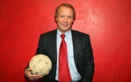 Berti Vogts gây áp lực lên thầy trò Joachim Loew