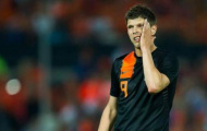 Huntelaar “chất vấn” Van Marwijk vì phải ngồi dự bị