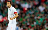 Hodgson tính triệu tập Rio Ferdinand dự EURO