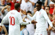 Welbeck hài lòng vì được sát cánh với Ashley Young