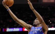 Video Play-off NBA: Oklahoma City Thunder giành chiến thắng oanh liệt ngay trên sân San Antonio Spurs
