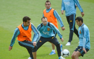 Arbeloa phủ nhận có mâu thuẫn Barca/Real ở tuyển TBN