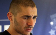 Bão nổi, Benzema bỏ tập, Pháp căng thẳng, Anh mừng